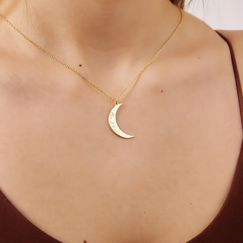 Custom Name Women's 18K Golden Plated Pendant Necklace
